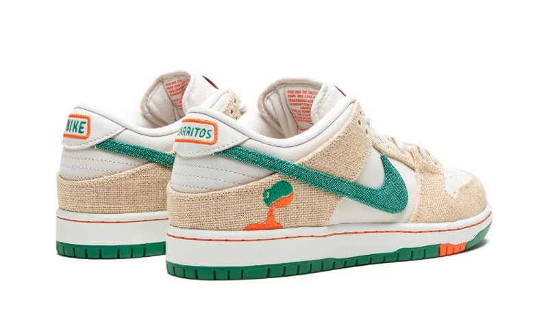 Nike SB
DUNK LOW PRO "JARRITOS"