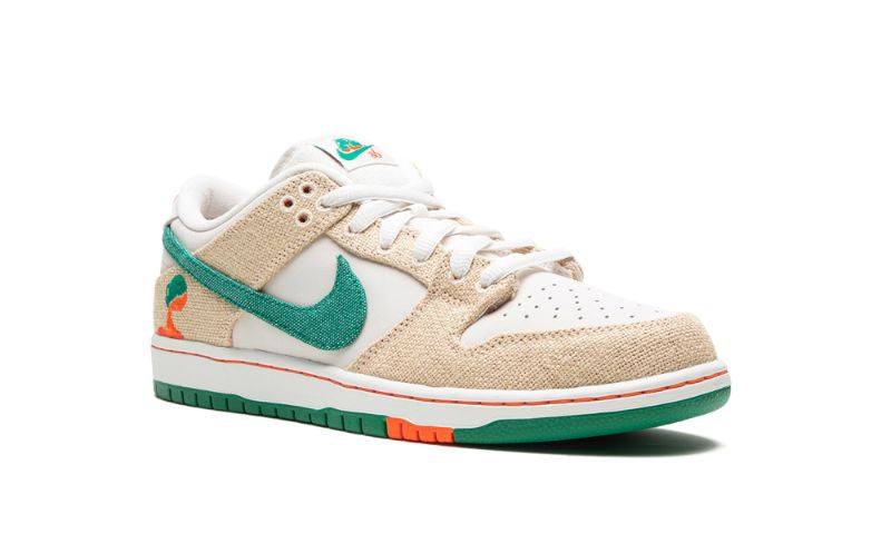 Nike SB
DUNK LOW PRO "JARRITOS"