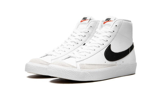 Nike blazer